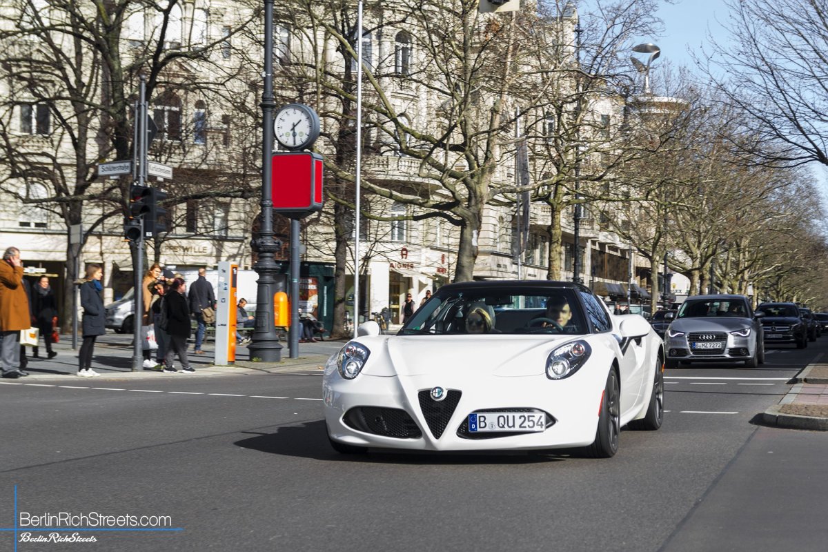 Alfa Romeo 4C Spider spotted in Berlin — BerlinRichStreets